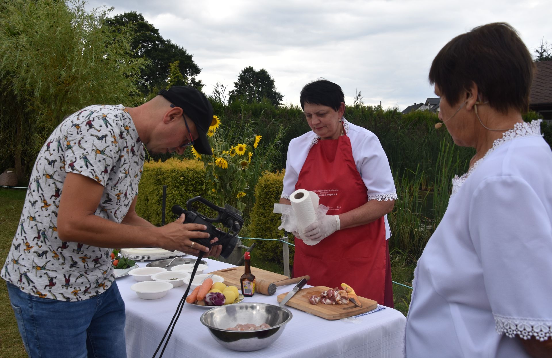 Na zdjęciu: Nagrania do programu kulinarnego w ramach projektu 