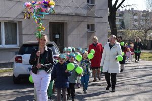 Przedszkola i szkoły witają wiosnę