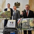 Konferencja-przekazanie darów dla Dubna (4)